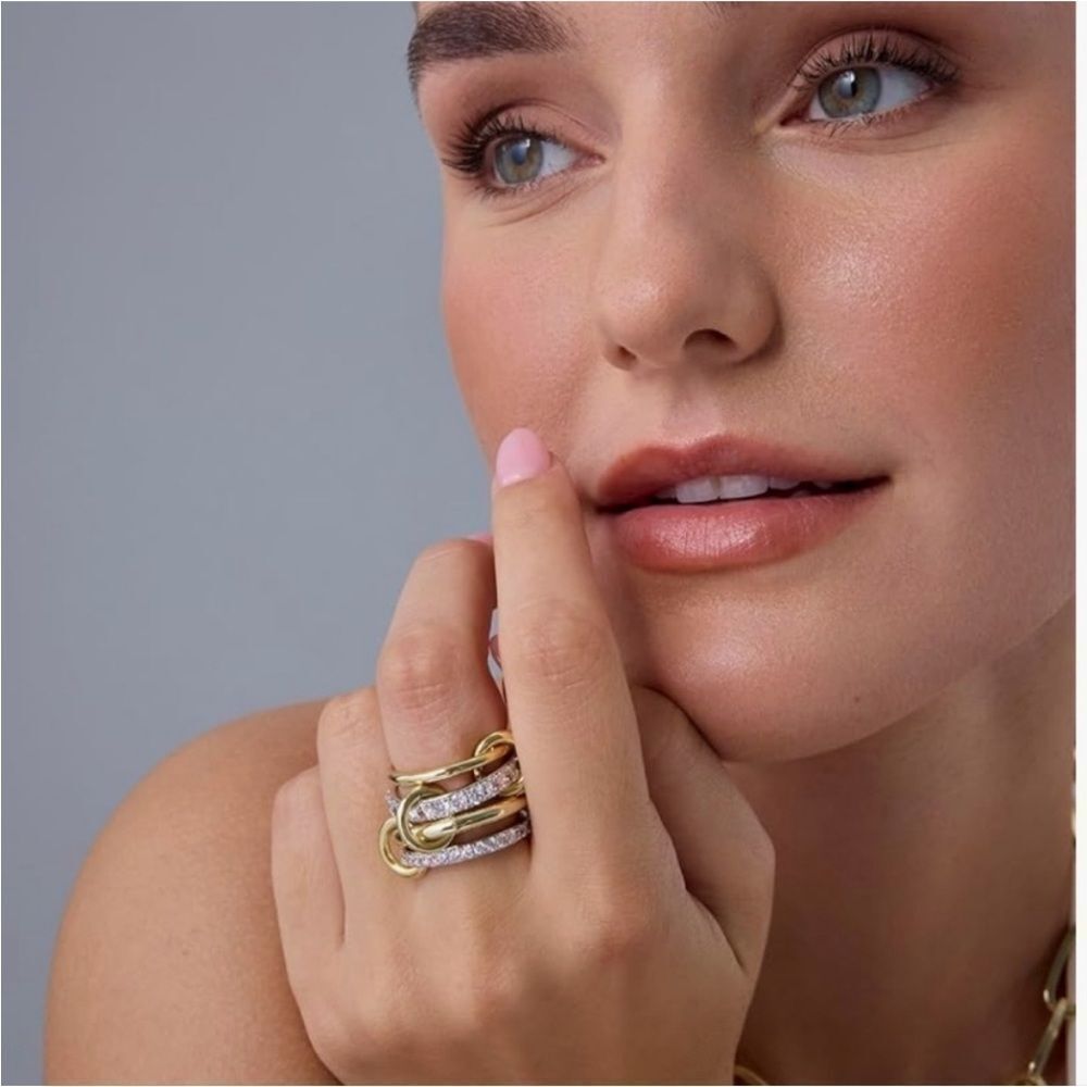 2-Tone Interlocking Stacked Ring Size 7